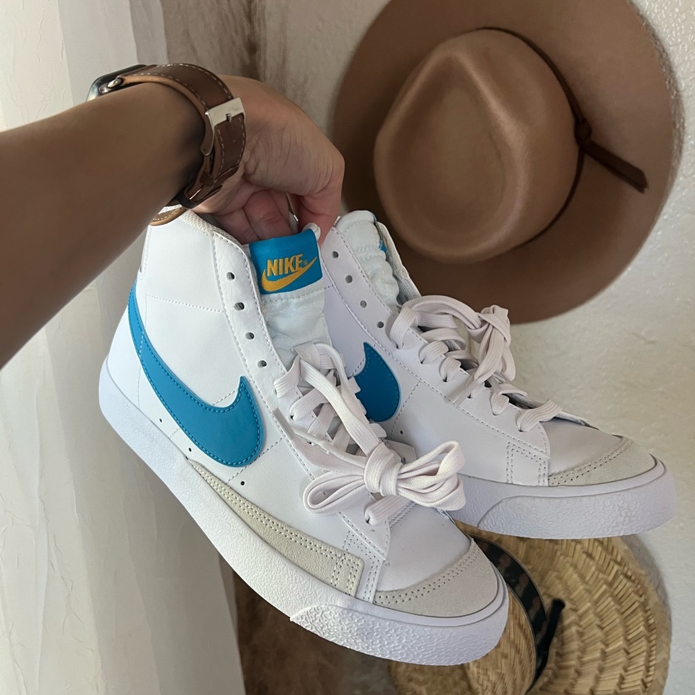 Nike blazer mid 77